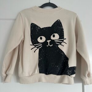 H&M Beige Sweatshirt with Black Cat Design for girls
